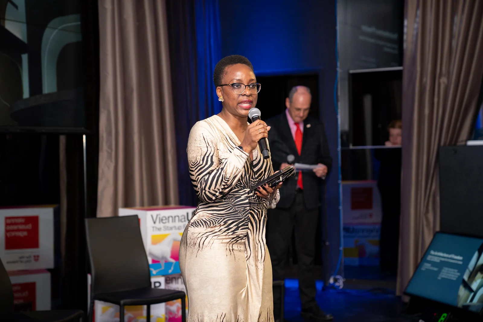 Speaker addressing delegates at the WSA Global Congress in Vienna.
